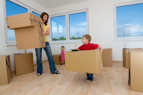 Practical moving help for Finsbury Park home and business transport